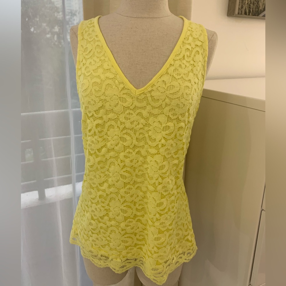 NY & Co. Yellow Lace Top size M